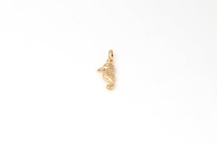 SEAHORSE PENDANT | 18K GOLD PENDANT | VALENTINE GIFT | ANNIVERSARY GIFT | MINIMALIST JEWELLERY