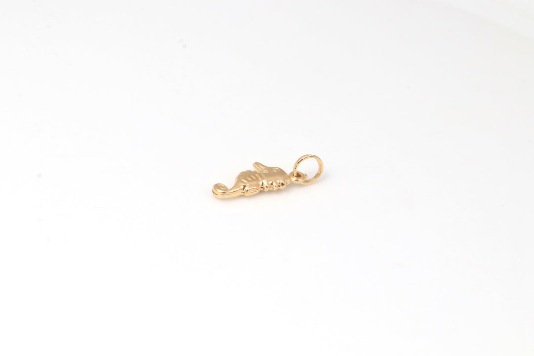 SEAHORSE PENDANT | 18K GOLD PENDANT | VALENTINE GIFT | ANNIVERSARY GIFT | MINIMALIST JEWELLERY