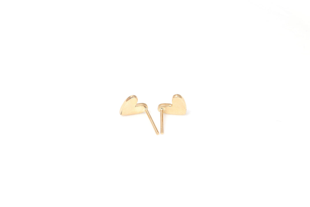 RED HEART EARRINGS | 18K GOLD EARRINGS | VALENTINE GIFT | ANNIVERSARY GIFT | MINIMALIST JEWELLERY