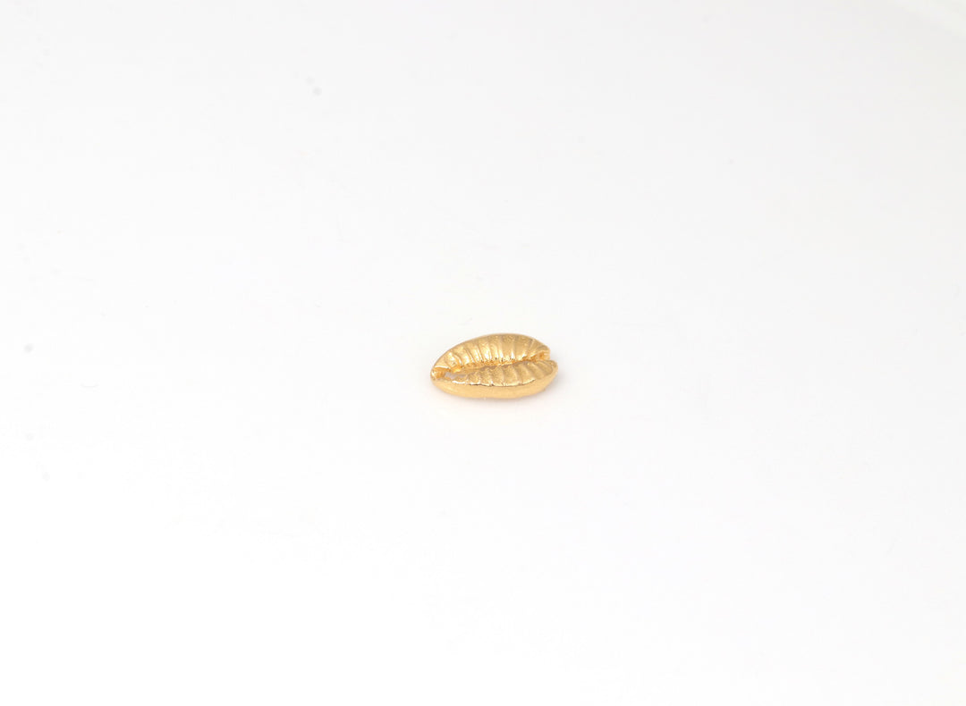 COWRIE SHELL PENDADNT | 18K GOLD PENDANT | VALENTINE GIFT | ANNIVERSARY GIFT | MINIMALIST JEWELLERY