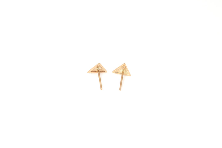 18K GOLD TRIANGLE STUD EARRINGS | 18K GOLD EARRINGS | VALENTINE GIFT | ANNIVERSARY GIFT | MINIMALIST JEWELLERY