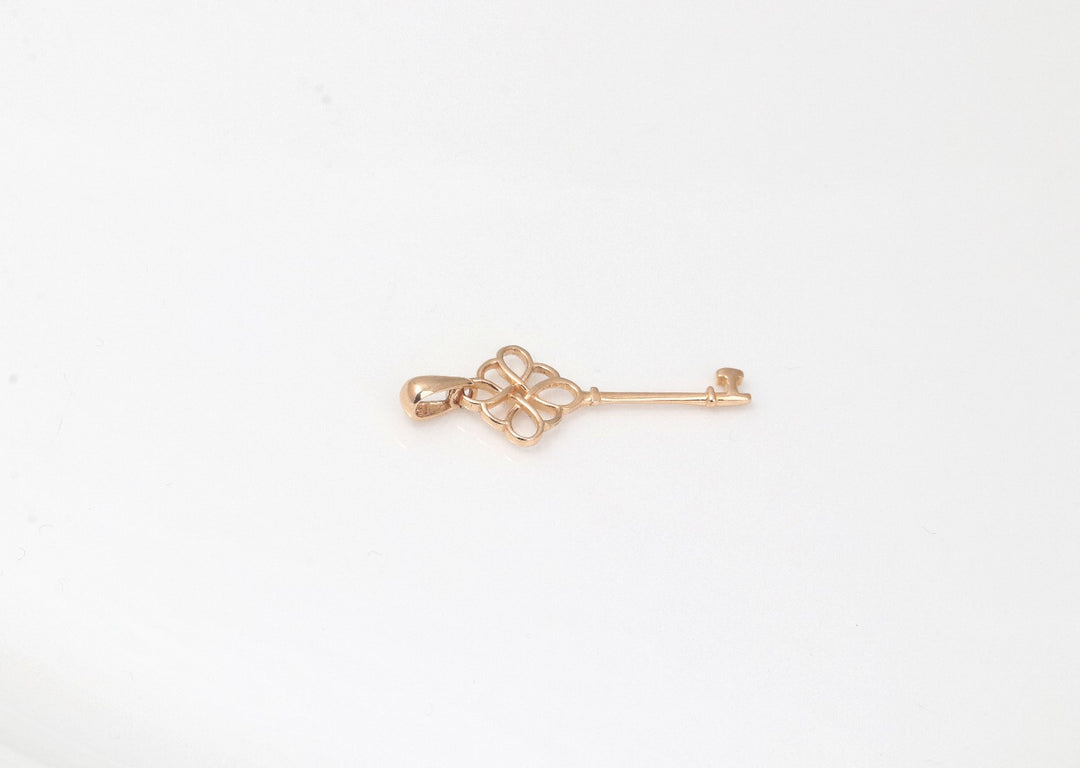 KEY PENDANT | 18K GOLD PENDANT | VALENTINE GIFT | ANNIVERSARY GIFT | MINIMALIST JEWELLERY