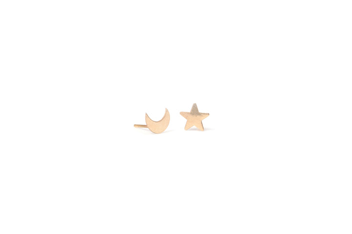 MOON AND STAR EARRINGS | 18K GOLD EARRINGS | VALENTINE GIFT | ANNIVERSARY GIFT | MINIMALIST JEWELLERY