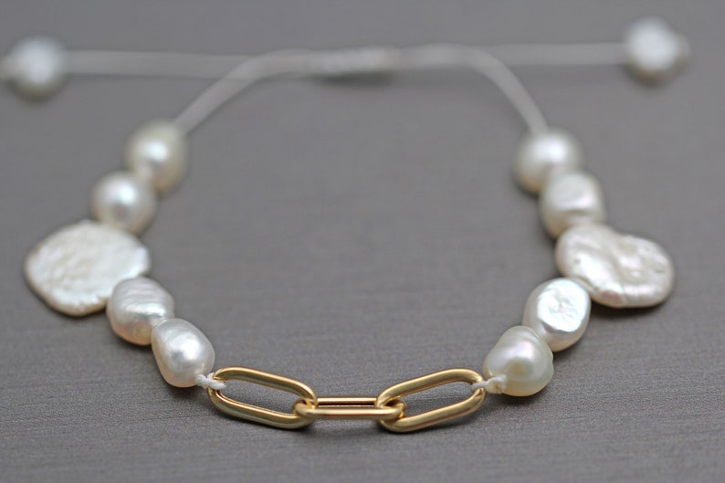 Chain and Pearl Bracelet (Newsha)| Adjustable Bracelet | Stacking Bracelet | Valentine Gift | Pearl Jewellery | 18k Gold Bracelet